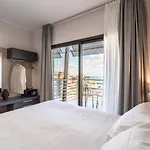 Palace Hotel