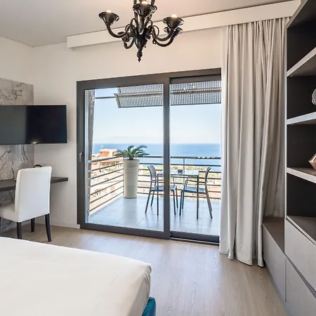 Palace Hotel 4*