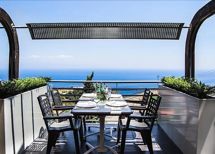 מלון Palace 4*